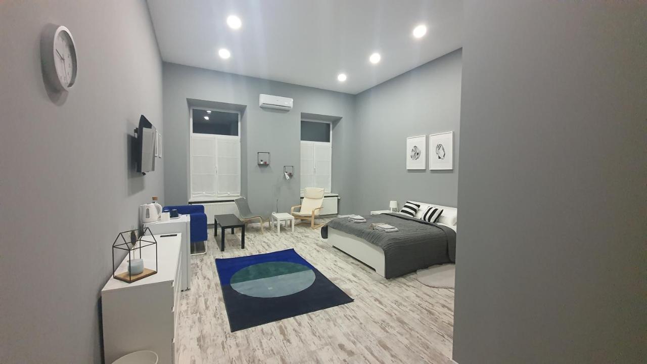 Soho Apartments Λβιβ Εξωτερικό φωτογραφία